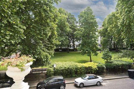 St Georges Square, Pimlico, SW1V, London - Photo 3
