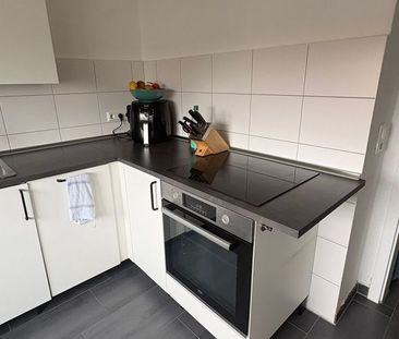Frisch sanierte freundliche 3 Zimmerwohnung zum 01.09.2022 zu vermi... - Photo 3