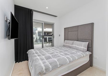 Fully Furnished 3-bedroom Unit - Photo 3