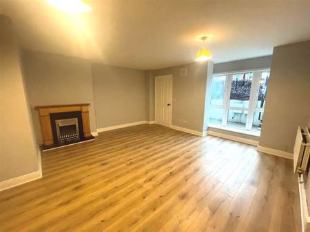 Lanesborough Court, Finglas, Dublin 11 - Photo 2