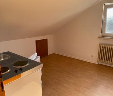 Ideal auch für WGs: Gemütliche und helle 2,5 Zimmer-Wohnung in Gießen Wieseck, Spitzwegring 40 - Photo 3