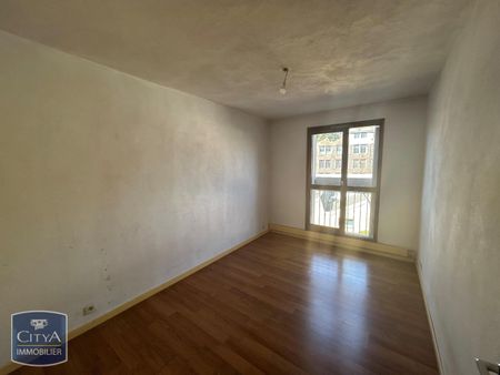 Location Appartement 3 pièces 64m² ST ETIENNE 42000 - Photo 4