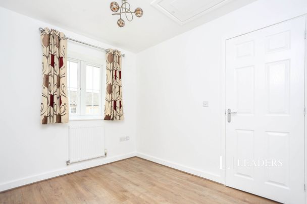 2 bedroom end of terrace to rent Sandown Drive, Bourne PE10 - Photo 1
