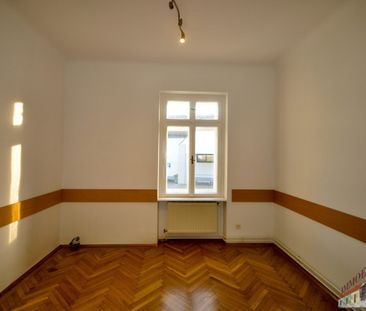 Villa in gut frequentierter und auch repräsentativer Lage! Ideal al... - Photo 6