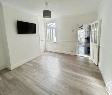 3 bedroom house to rent - Photo 2