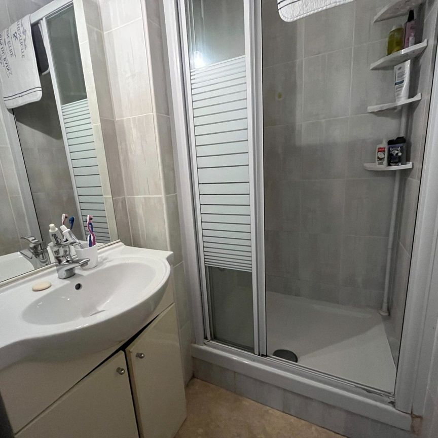 Location Appartement 3 pièces 40m² ST DONAT SUR L HERBASSE 26260 - Photo 1