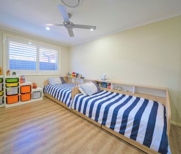 Beautifully Presented Home - Photo 5