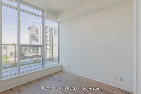 151 Avenue Road #801 - Photo 4