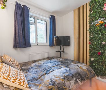 Room in a Shared Flat, Bramber, WC1H - Photo 2