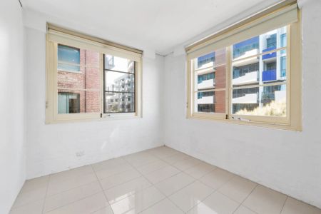 Unit 19/9 Beach Street, Port Melbourne. - Photo 4