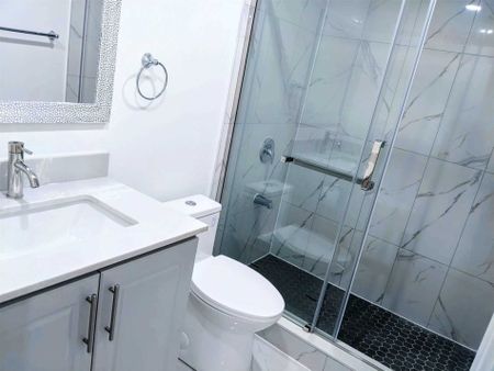 For Lease - 114 Rising Hill Ridge, Brampton, Ontario - Photo 4