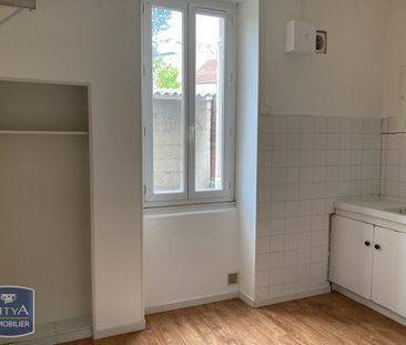 Location Appartement 1 pièce 31m² PERIGUEUX 24000 - Photo 2