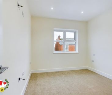 Clevedon Road, Gloucester - Photo 3