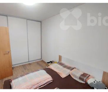 Pronájem bytu 2+kk 48 m - Fotografie 2