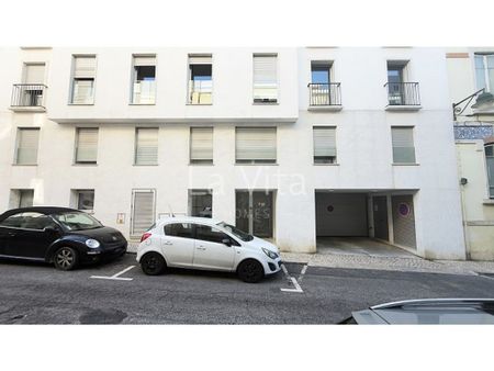 2 room luxury Apartment for rent in Lisbon - Photo 2