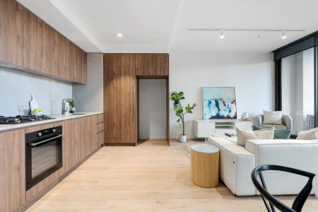 Modern City Living in the Heart of Melbourne - Photo 2