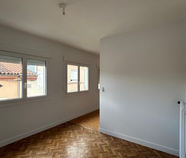 Location Appartement 1 pièce 43m² ALBI 81000 - Photo 4