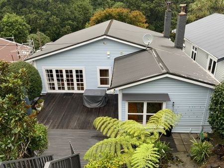 74 Glenmore Street, Northland - Photo 2