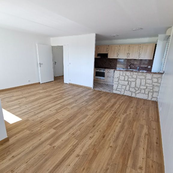 Location appartement 3 pièces, 63.82m², Cergy - Photo 1