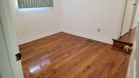 For Lease - 50 Rangoon Road, Toronto, Ontario - Photo 4