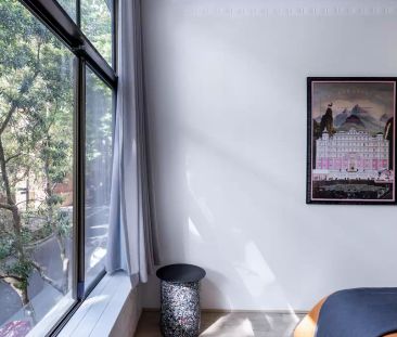 Chic warehouse conversion in the heart of Chippendale - Photo 5