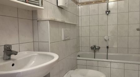 Singles aufgepasst! Moderne 2-Zimmer-Wohnung mit Balkon in Bonn-Friesdorf - Photo 5