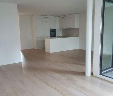 Grosszügig und zentral - Foto 2