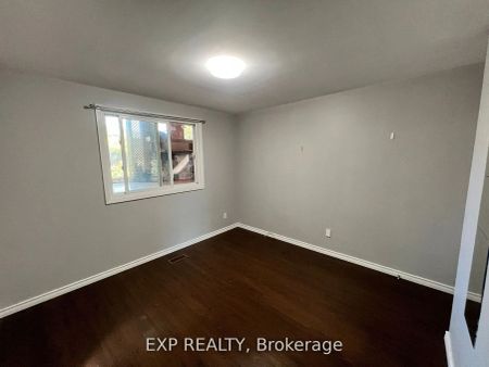 39 Frankton Crescent #Lower - Photo 3