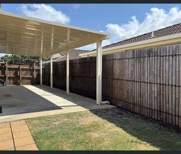 4/3 Ribbon Court, Glenella, Qld 4740 - Photo 3