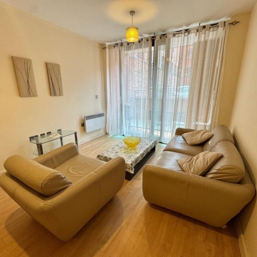 1 Bed Flat, George St, B3 - Photo 1