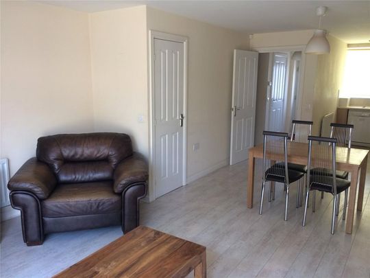 3 bedroom terraced house to rent - Photo 1