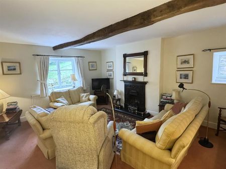 3 bedroom detached house to rent - Photo 2