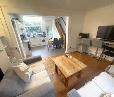 4 bedroom house to rent - Photo 1