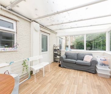 5 bedroom semi-detached house to rent - Photo 2