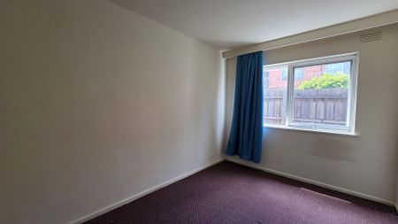 Bright & Easy Living - Photo 3