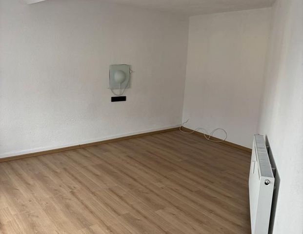 Wohnung 1,5 Zimmer Einbauküche Waschmaschine - Foto 1