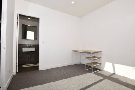 1709/28-44 Bouverie Street - Photo 5