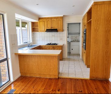92 Highview Crescent, Macleod - Photo 3