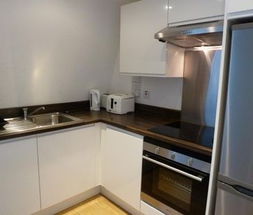 Studio to rent - Photo 4