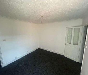 Connaught Road, Reading, RG30 - Photo 5