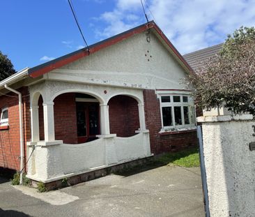 Character Home in Island Bay - Photo 1