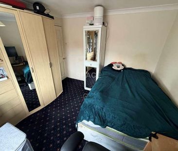 Brybur Close, Reading, RG2 - Photo 2