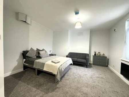 4 bedroom house share to rent - Photo 5