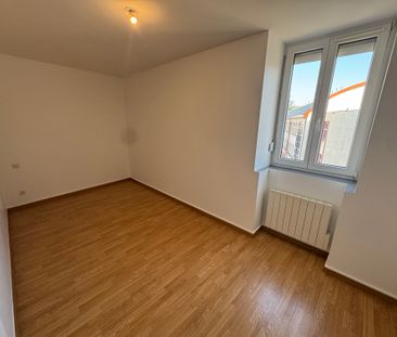 Location Appartement 3 pièces 58m² - Photo 4