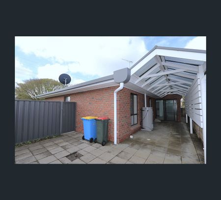 2/31 Wyatt Street, Mount Gambier, SA 5290 - Photo 4