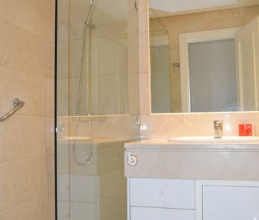 Middle Floor Apartment · Puerto Banús - Photo 6
