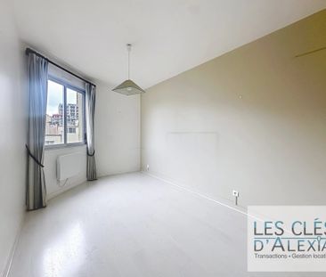 Location Appartement 5 pièces 114m² LYON 6ème - Photo 3