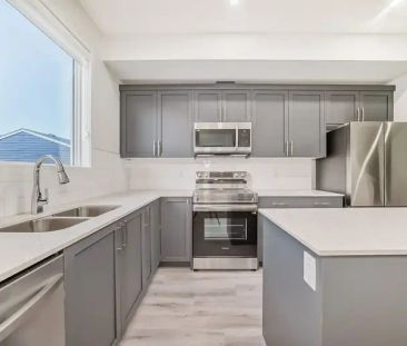 23 Edith Pass NW - UPPER Calgary AB T3R 2B6 | 23 Edith Pass NW - UP... - Photo 1