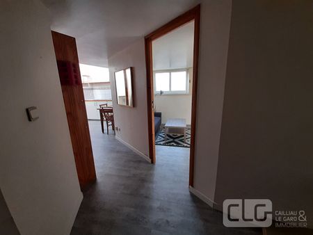 Location Appartement 1 pièce 27m² - Photo 4