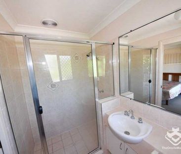 Fully Furnished 3 Bedroom Townhouse in Secure Gated Estate - Photo 3